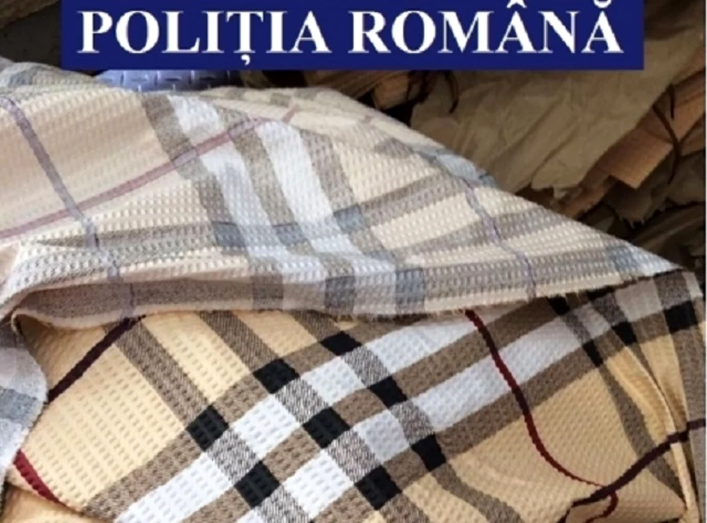 Marfa contrafăcută era destinată unei societăţi comerciale din judeţul Neamţ FOTO Poliţia Română