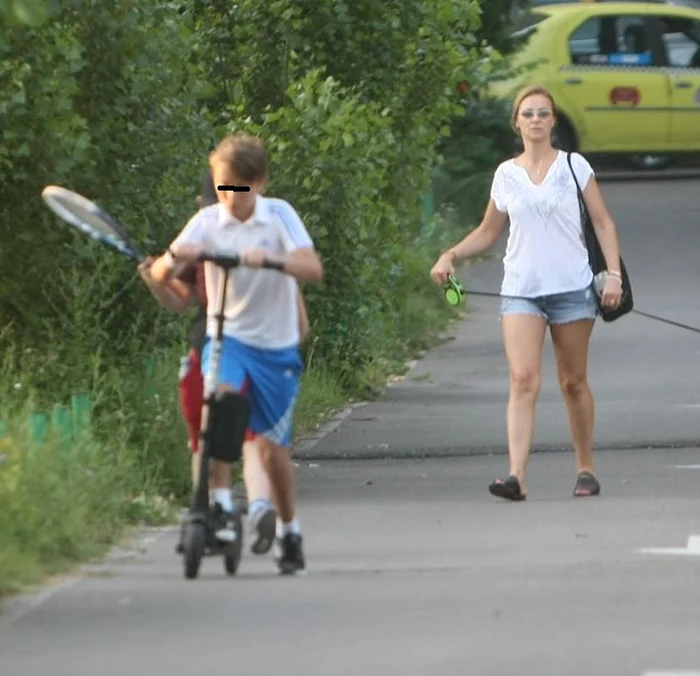 Diana Șucu, alături de cei doi băieți ai săi 