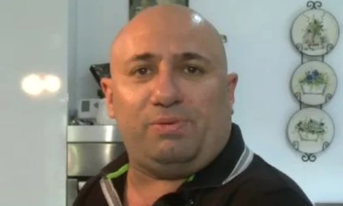 Chef Cătălin Scărlătescu a dat o mare petrecere de 1 Mai (captură: Acasă TV) jpeg
