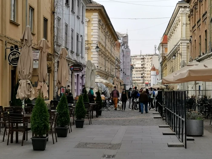 Noi măsuri de relaxare a restricţiilor, la Timişoara FOTO Ştefan Both