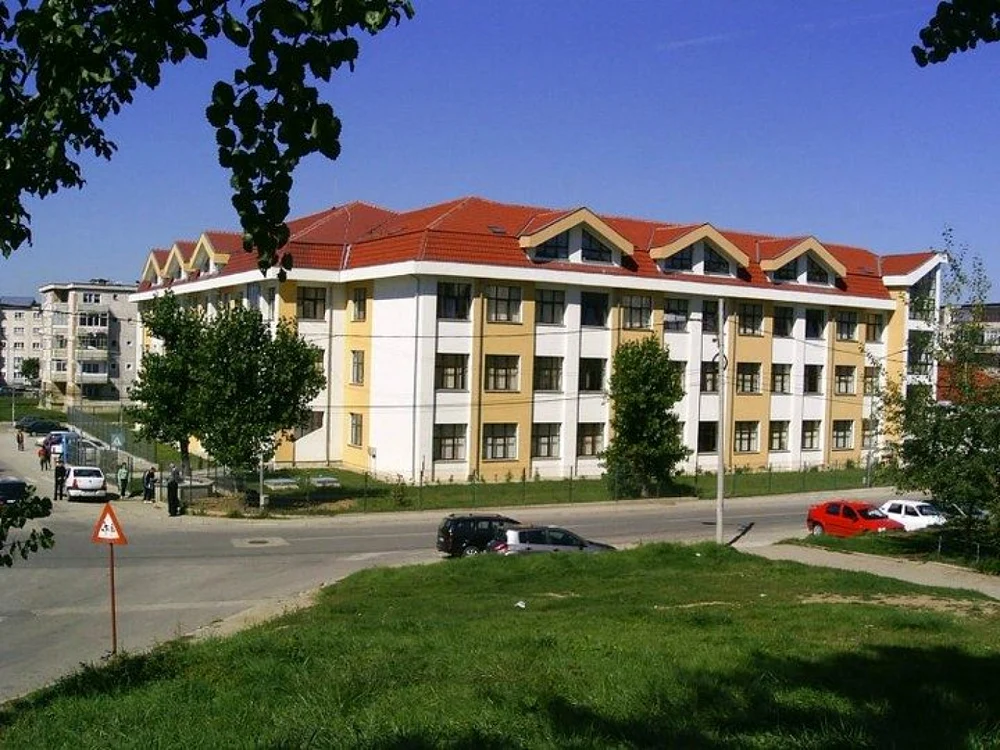 La Liceul Teoretic “Iulia Zamfirescu”, gradul de promovare a examenului de Bacalaureat este de 83% Foto Facebook Liceul Teoretic “Iulia Zamfirescu” - Mioveni