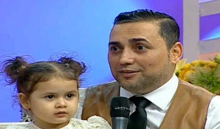 Sorinel Puştiu a devenit bunic la 38 de ani, deşi mai are o fiică în vârstă de 2 anişoriFoto: Captură Kanal D