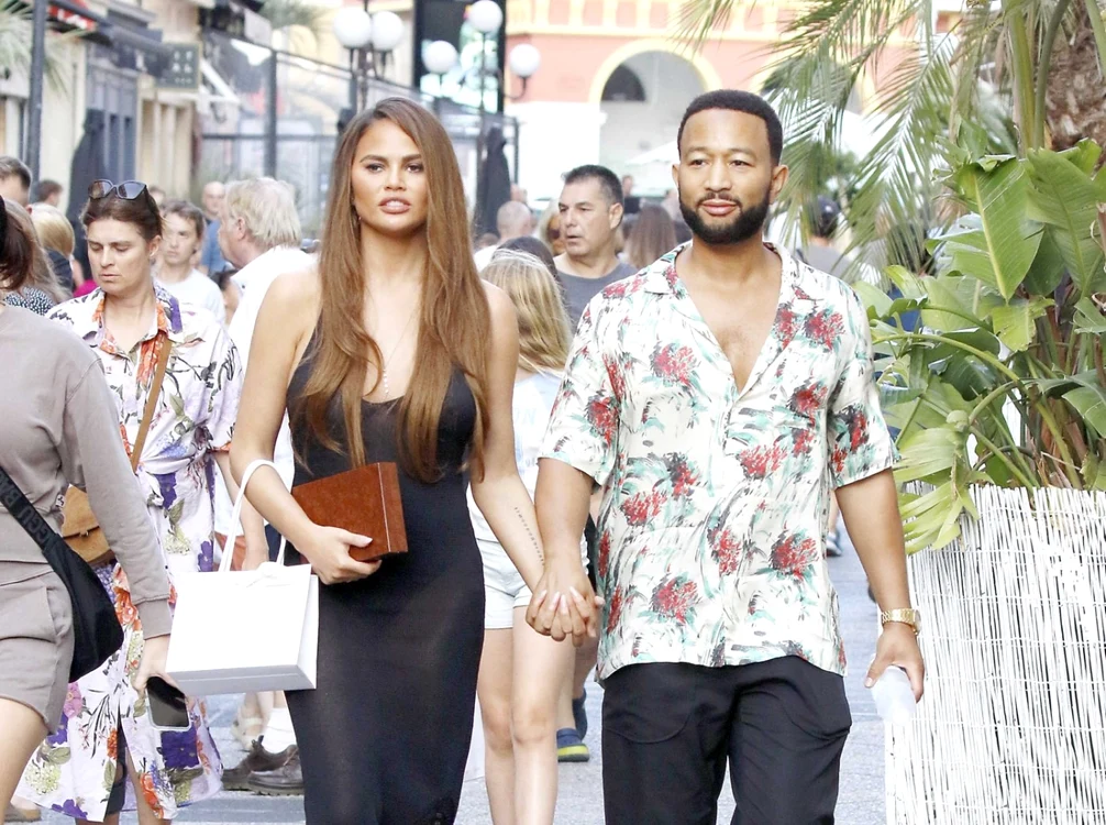 Chrissy Teigen şi soúl ei, John Legend FOTO Profimedia