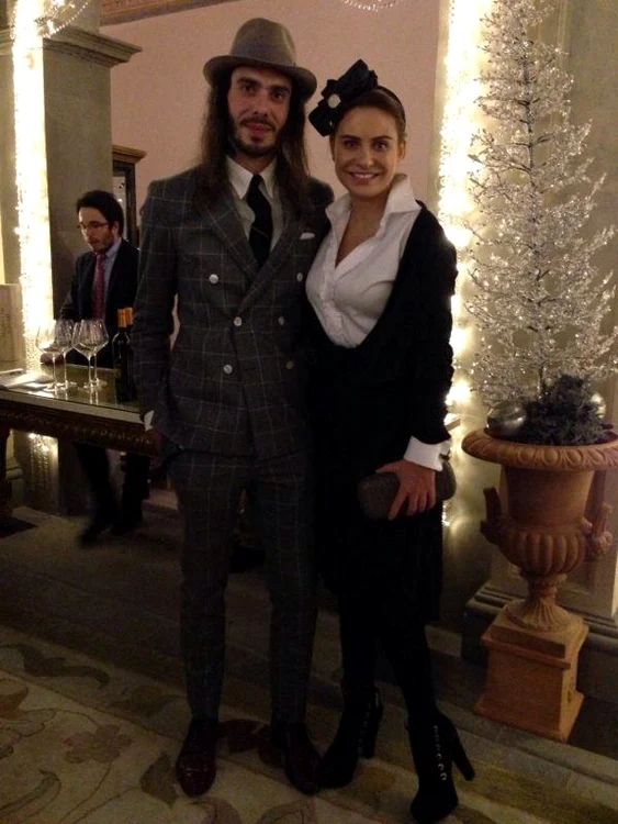 adina buzatu intalniri