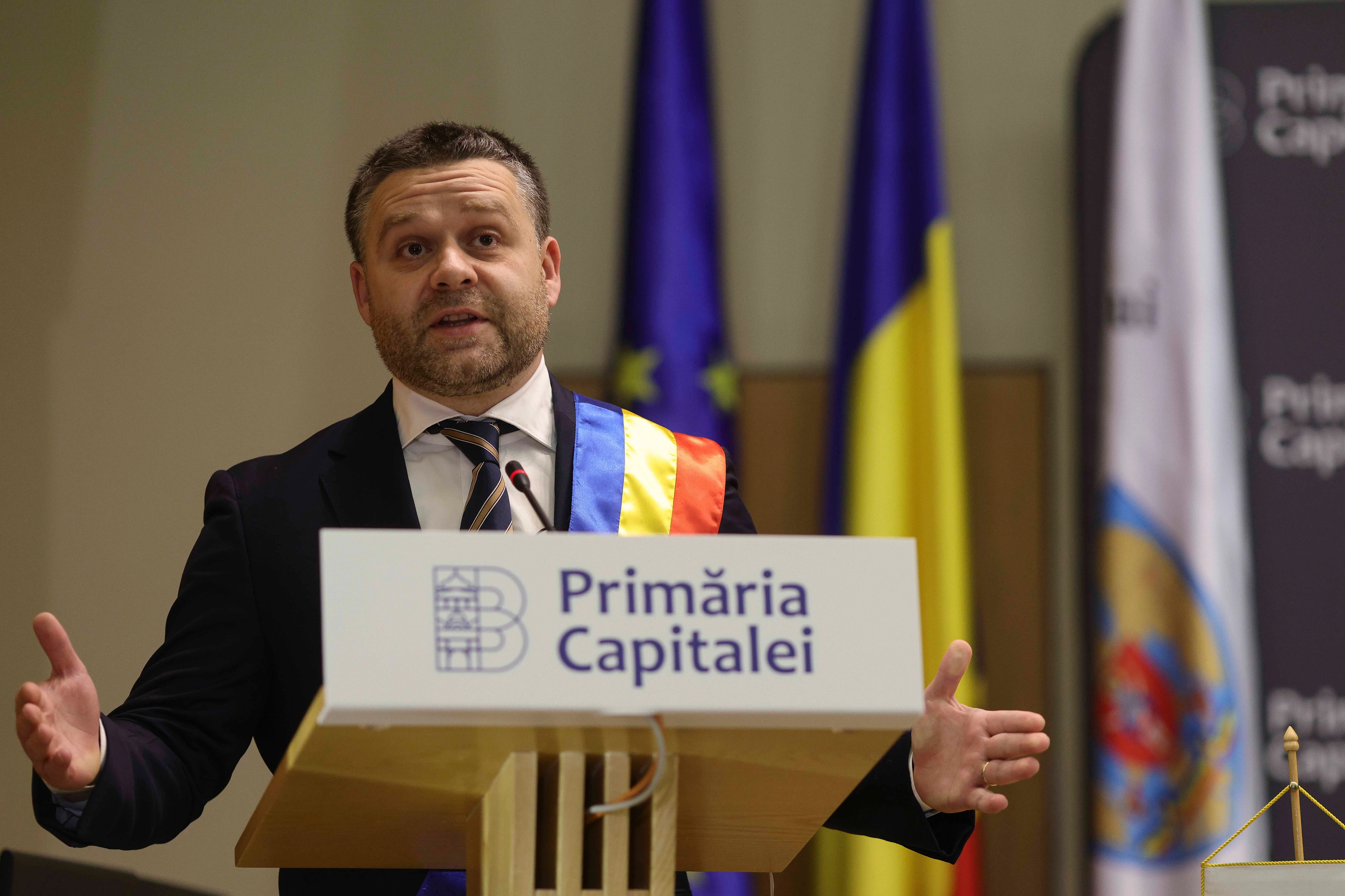 Ciprian Ciucu se întâlnește cu premierul și ministrul Finanțelor pentru a discuta situația financiară a Capitalei