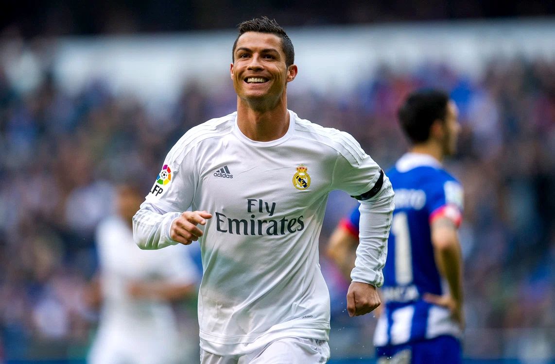 
    Cristiano Ronaldo este unul dintre cei mai valoroşi fotbalişti ai planeteifoto: Hepta  
