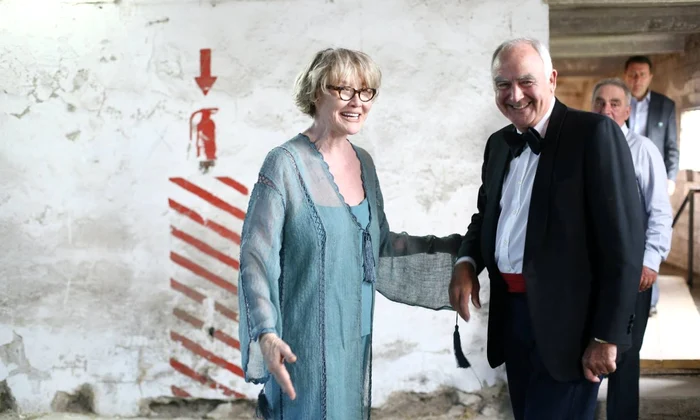fosta sotie a lui demis roussos jpeg