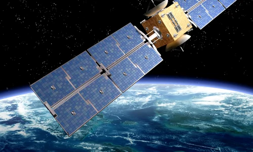 satelit telecomunicatii shutterstock 51121051 jpg