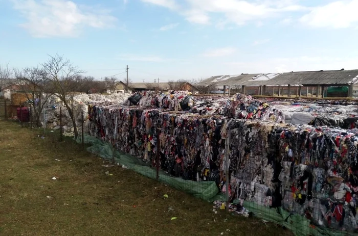 Sute de tone de deşeuri din Italia au fost aduse ilegal în Ineu şi Vadu Criş Sursa Crişana.ro