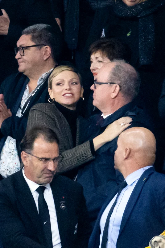 Charlene și Albert de Monaco la finala de rugby, foto Profimedia