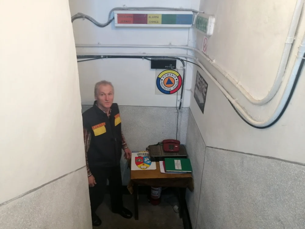 Intrarea în buncăr FOTO Cosmin Zamfirache