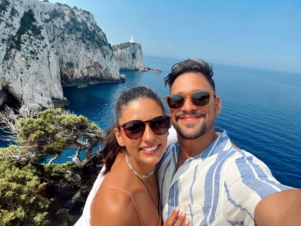 Oana Mosneagu si Vlad Gherman au stabilit data nuntii   Instagram (8) jpg