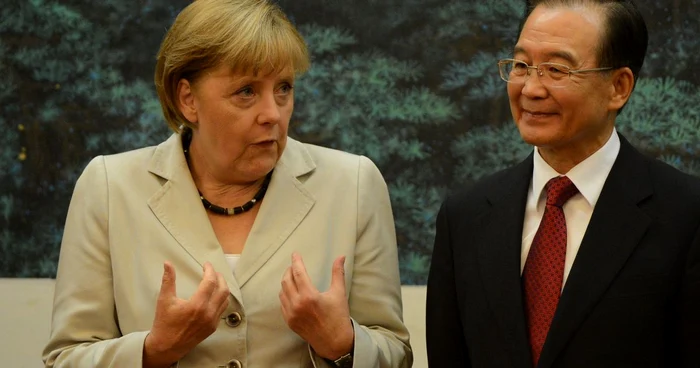 Cancelarul german Angela Merkel şi premierul chinez Wen Jiabao FOTO: Mediafax