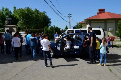 jandarmi copii 2015 olt