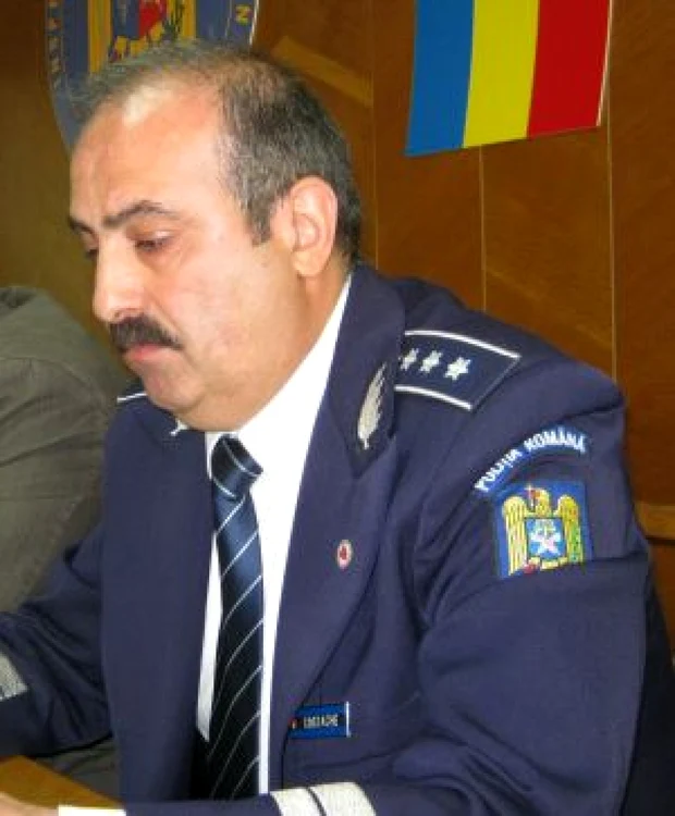 Comisarul-şef Ionel Costache are printre cele mai mici lefuri din ţară