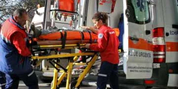 Trei persoane au fost rănite în urma accidentului