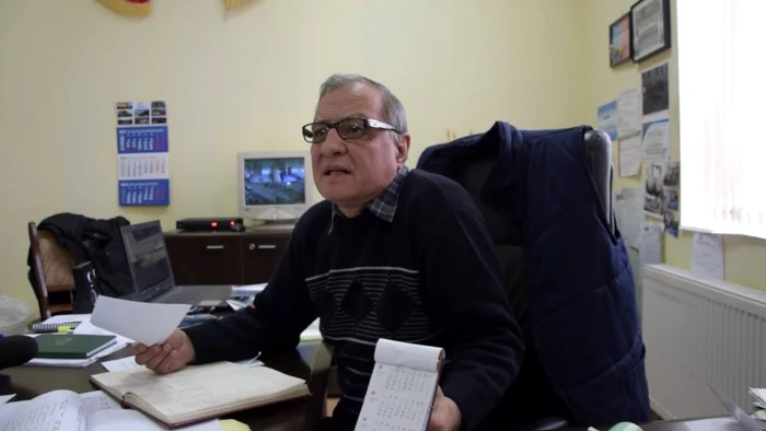 Dumitru Buşcoiu spune că şi-a acordat acest spor din cauza radiaţiilor peste limită din birourile primăriei