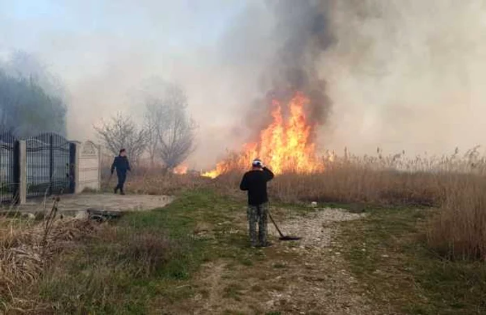 Incendiu a curmat viaţa a două persoane FOTO Arhivă