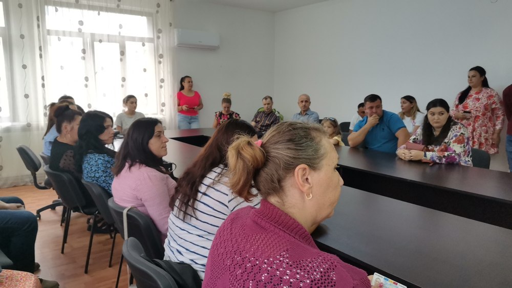 Cum ar trebui să fie evaluați și plătiți bugetarii. Un expert sugerează ce teste ar trebui să dea