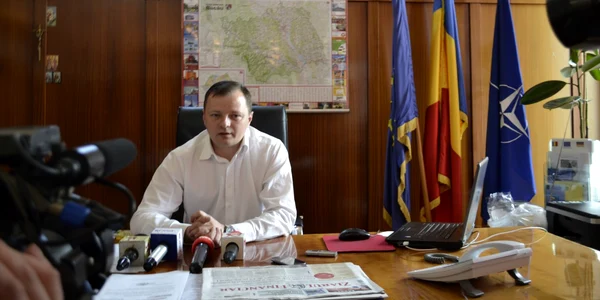 Prefectul băcăuan Dorian Pocovnicu are în responsabilitate şi organizarea alegerilor pentru Parlamentul UE