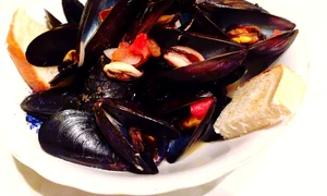 midii in sos cu vin cu lamaie jpeg