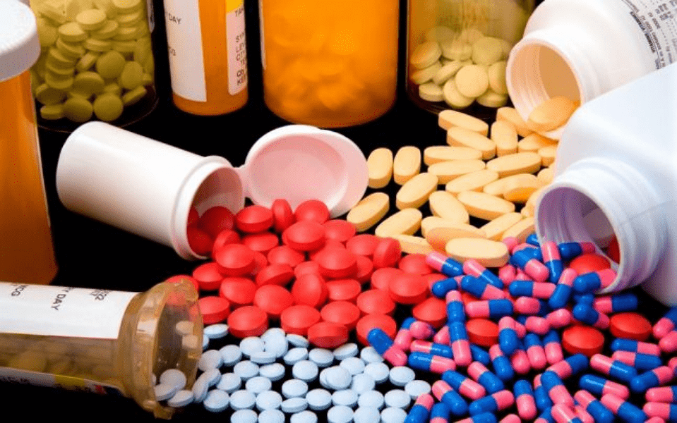 Medicamente compensate cu 90% pentru pensionarii cu venituri de până la 1.608 lei 