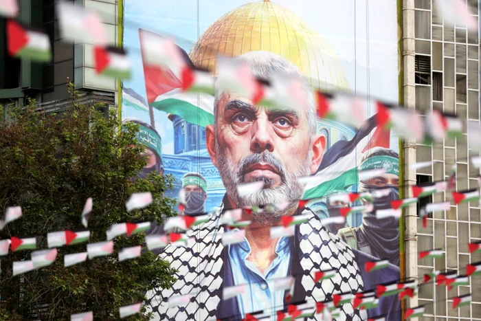 Panouri cu liderul defunct al Hamas în Terheran FOTO PROFIMEDIA