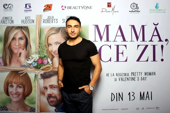 Pit Leffer și-a expus mușchii într-un tricou mulat