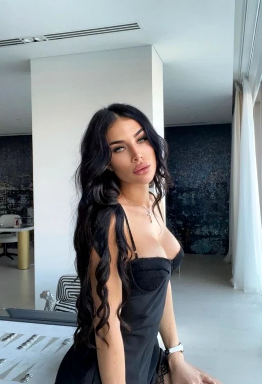 
    Ioana Țiriac seamănă cu Megan Foxfoto: Instagram  