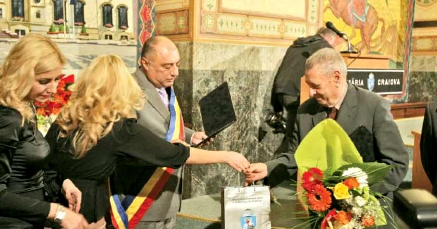 Fostul primar Petre Gigea (1964 – 1968) este mândru că a construit locuinţe în perioada comunistă