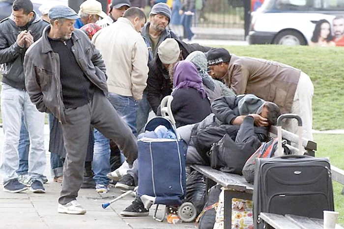 În ciuda amenzilor,  românii revin a doua  zi la locul faptei