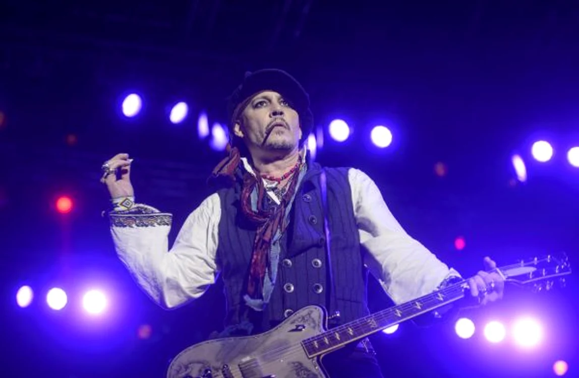 CONCERT   HOLLYWOOD VAMPIRES   BUCURESTI jpeg