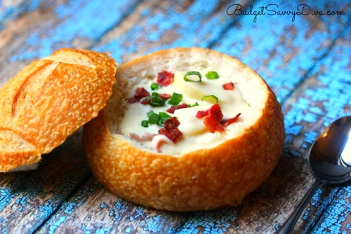 supa crema de cartofi in paine jpeg