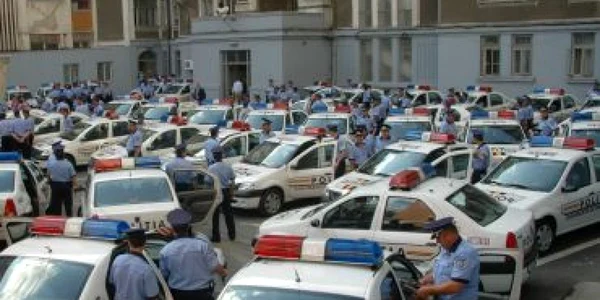 820 de maşini la preţuri mai mici vor înlocui Loganurile de 70.000 de euro ale Poliţiei