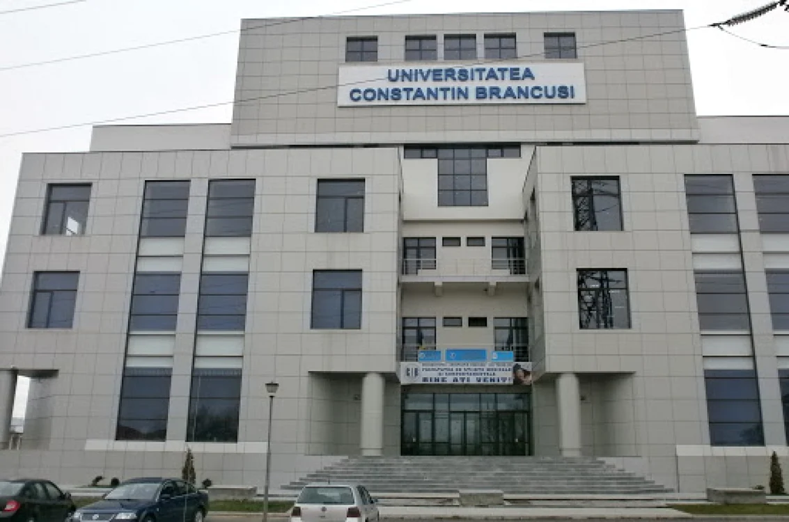 Universitatea de stat din Târgu Jiu a pierdut autorizarea pentru a pregăti moaşe