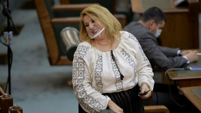 Diana Șoșoacă este senator al partidului AURSursă foto: Inquam Photos
