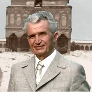 cladirea distrusa de ceausescu png