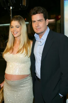 Denise Richards și Charlie Sheen jpg