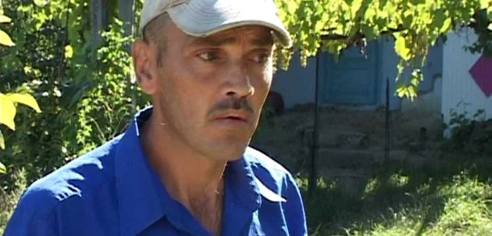 Bărbatul a dat bir cu fugitii când au venit organele de anchetă FOTO:adevarul