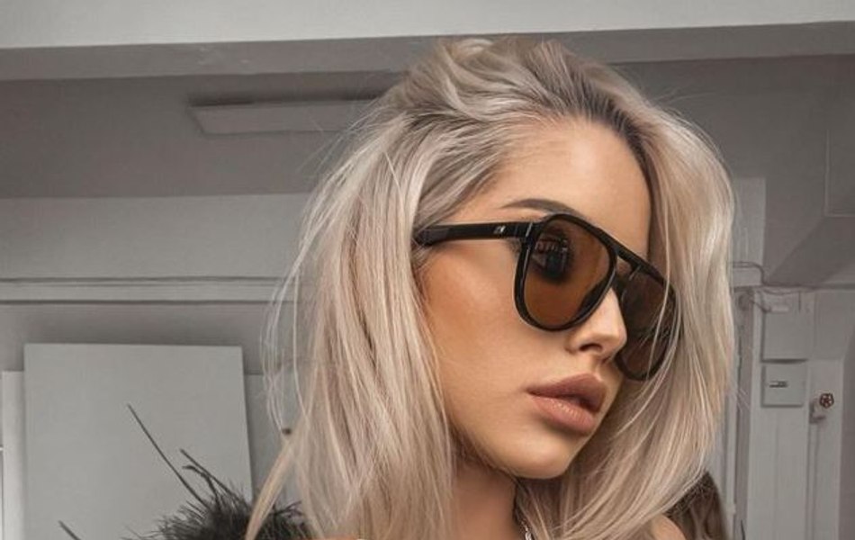 Carmen Grebenișan, despre începuturile sale în social media: „Eram ruptă-n fund, mă îmbrăcam de la second-hand“ FOTO