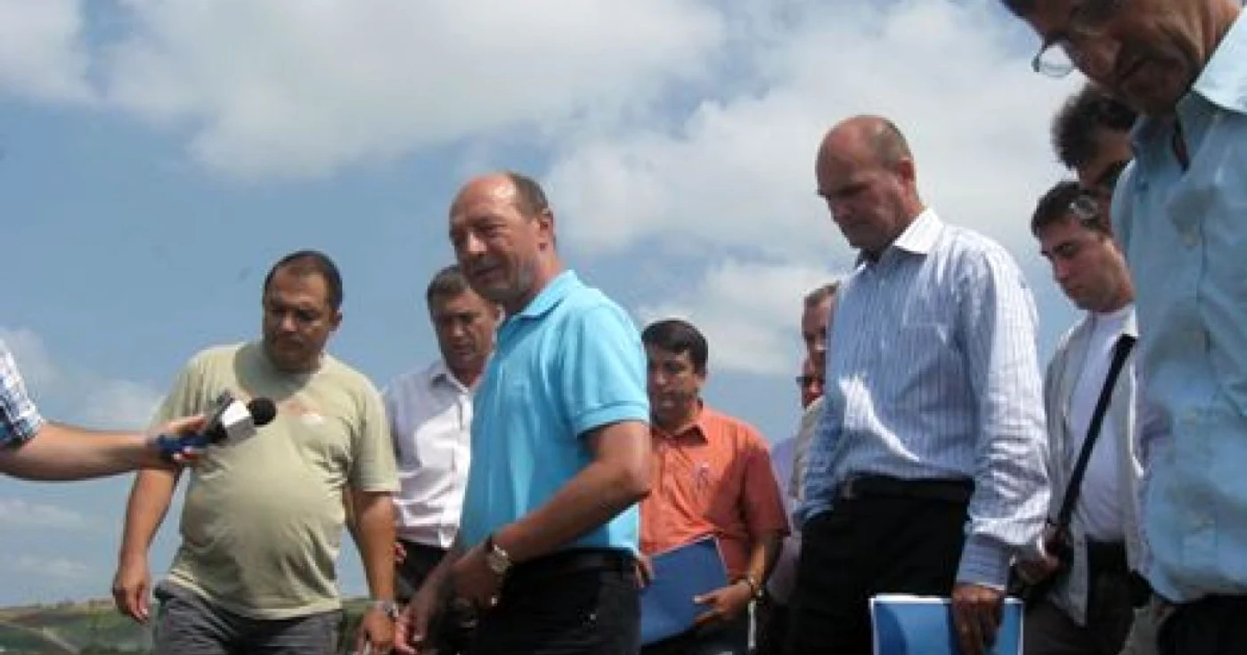 Traian Băsescu a mai inspectat lucrările în august și în septembrie