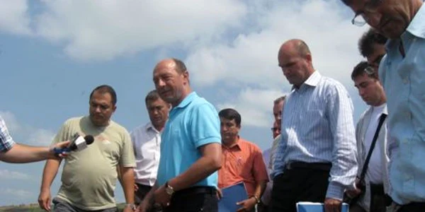 Traian Băsescu a mai inspectat lucrările în august și în septembrie