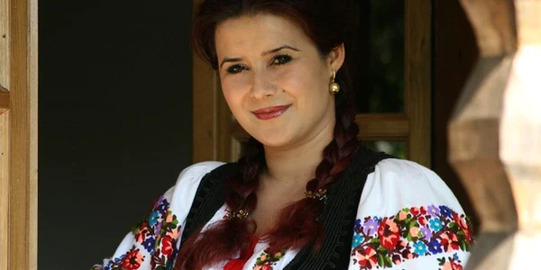 ramona fabian1