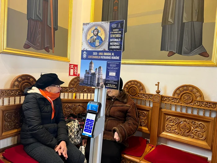 POS pentru donații în biserica de lângă Catedrala Natională