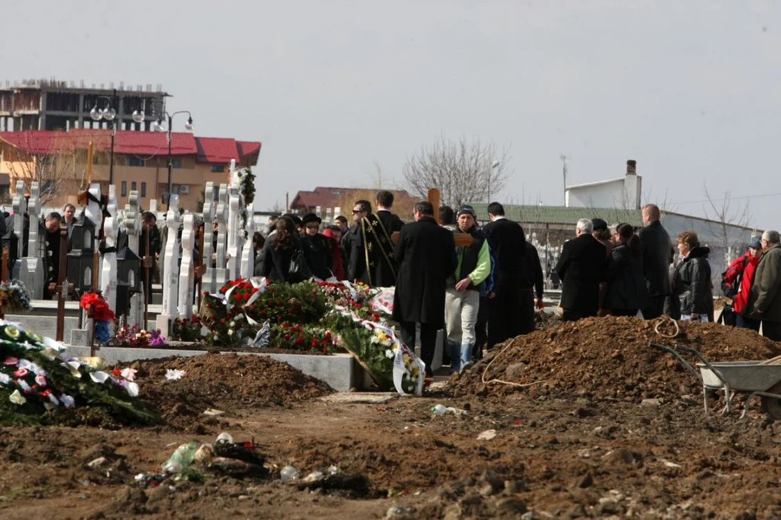 Înmormântare FOTO Adevărul
