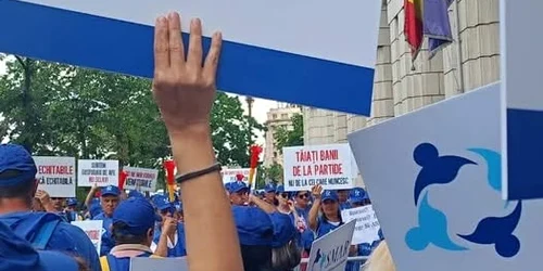 Sindicalisti FOTO FB Cornel Brișcaru jpg