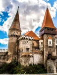 Castelul Corvinilor din Hunedoara (© Pixabay)
