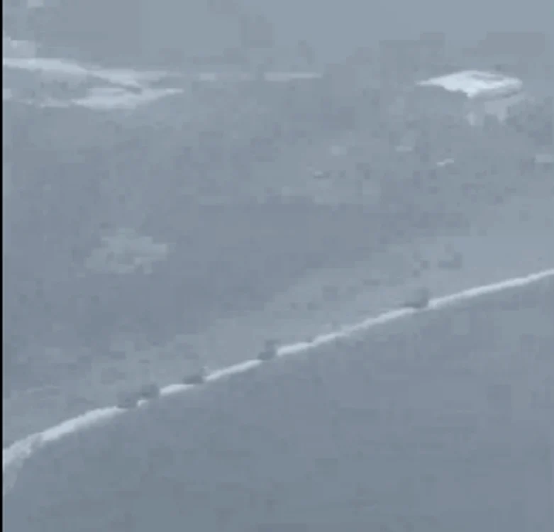 Convoi de tancuri în estul Ucrainei FOTO Captură Video