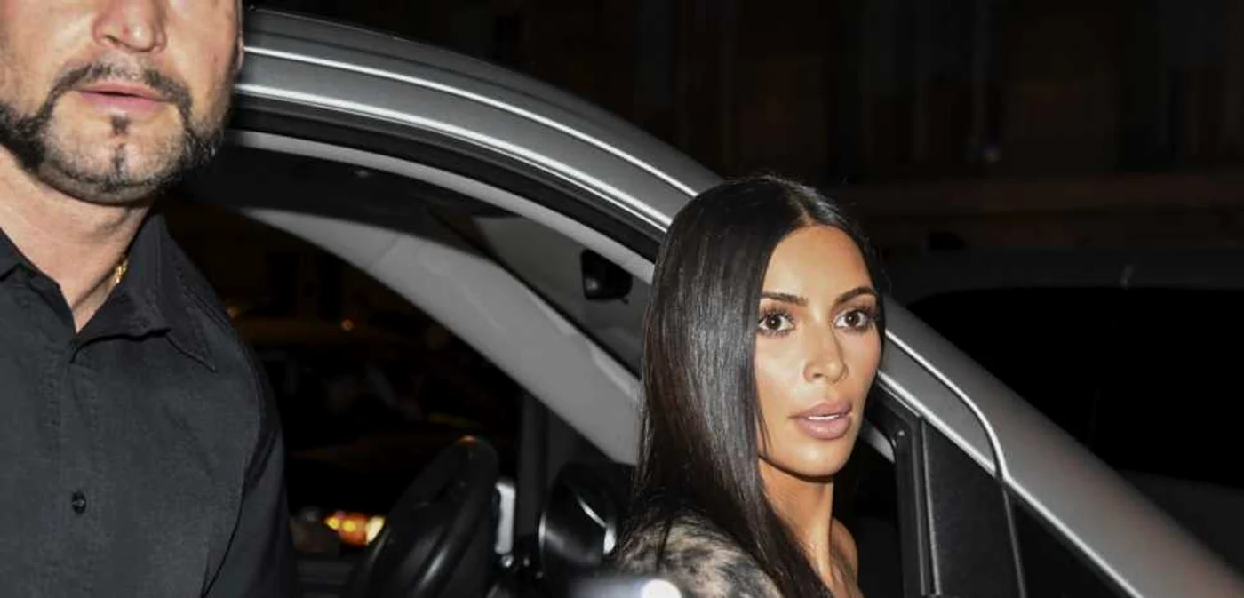 Kim Kardashian s-a temut pentru viaţa ei în timpul jafului de la Paris FOTO Hepta