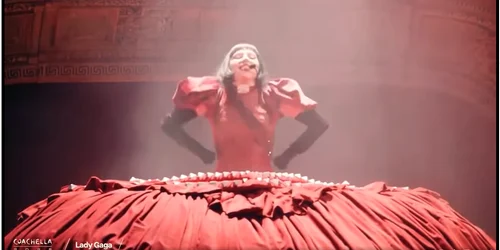 Lady  Gaga captura Facebook Lorenzo Schafer png